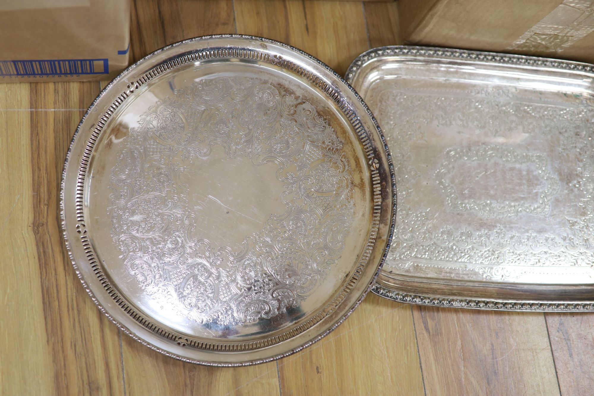 A large quantity of plated wares